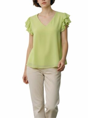 Philosophy Republic Green Ruffle Short Sleeve V Neck Blouse Top Size Small NWT
